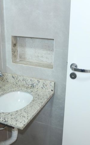Apartamento à venda com 103m², 2 quartos e 2 vagasBanheiro Social
