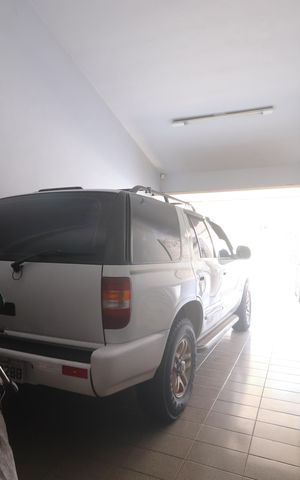 Casa à venda com 136m², 3 quartos e 1 vagaGaragem