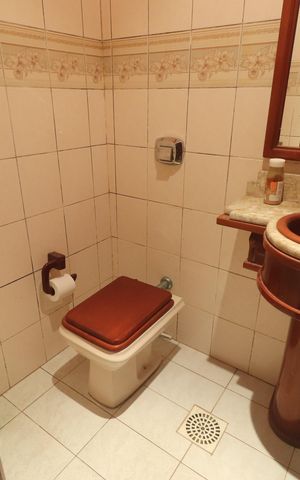 Casa à venda com 136m², 3 quartos e 1 vagaGaragem/lavabo