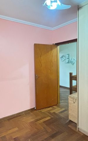Casa à venda com 127m², 2 quartos e 2 vagas Casa à venda com 127m², 2 quartos e 2 vagasQuarto 2