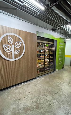 Apartamento para alugar com 78m², 2 quartos e 1 vaga Apartamento para alugar com 78m², 2 quartos e 1 vagaÁrea comum - Mercado