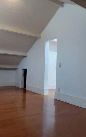 Casa à venda com 350m², 5 quartos e 5 vagas
