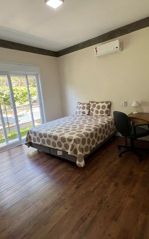 Casa para alugar com 350m², 5 quartos e 5 vagas