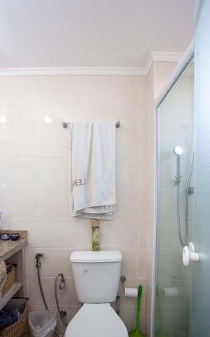 Apartamento à venda com 68m², 3 quartos e 2 vagasBanheiro da Suíte