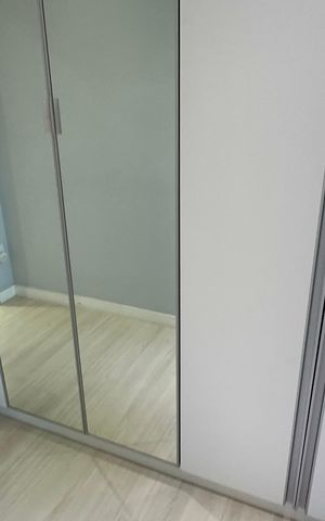 Apartamento à venda com 119m², 3 quartos e 2 vagas Apartamento à venda com 119m², 3 quartos e 2 vagasCloset da suíte