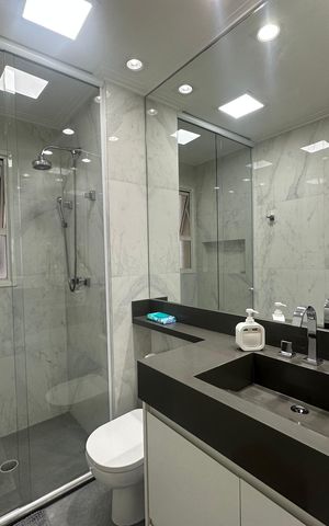 Apartamento à venda com 119m², 3 quartos e 2 vagas Apartamento à venda com 119m², 3 quartos e 2 vagasBanheiro