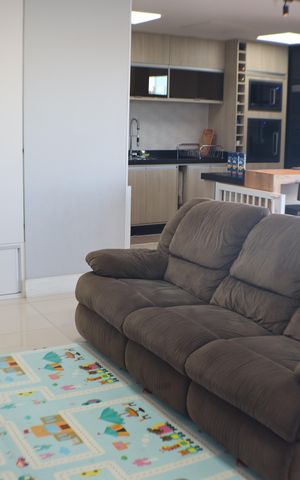 Apartamento à venda com 119m², 3 quartos e 2 vagas Apartamento à venda com 119m², 3 quartos e 2 vagasSala