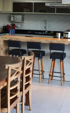 Apartamento à venda com 119m², 3 quartos e 2 vagas Apartamento à venda com 119m², 3 quartos e 2 vagasCozinha