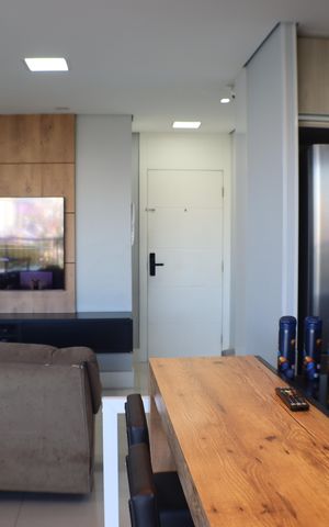 Apartamento à venda com 119m², 3 quartos e 2 vagas Apartamento à venda com 119m², 3 quartos e 2 vagasSala