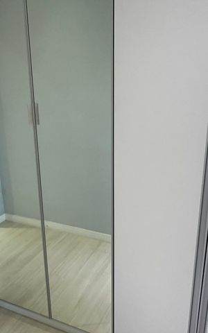 Apartamento à venda com 119m², 3 quartos e 2 vagas Apartamento à venda com 119m², 3 quartos e 2 vagasCloset da suíte