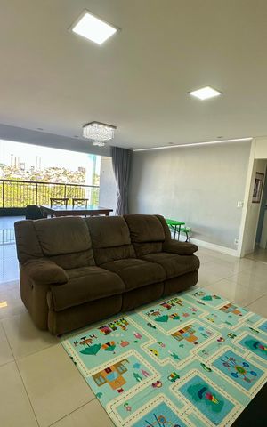 Apartamento à venda com 119m², 3 quartos e 2 vagas Apartamento à venda com 119m², 3 quartos e 2 vagasSala