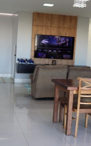 Apartamento à venda com 119m², 3 quartos e 2 vagas Apartamento à venda com 119m², 3 quartos e 2 vagasSala