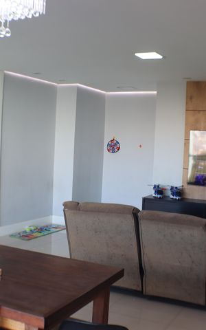Apartamento à venda com 119m², 3 quartos e 2 vagas Apartamento à venda com 119m², 3 quartos e 2 vagasSala