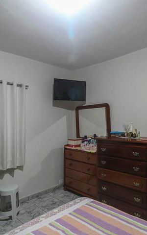 Casa à venda com 172m², 3 quartos e 2 vagasQuarto 1