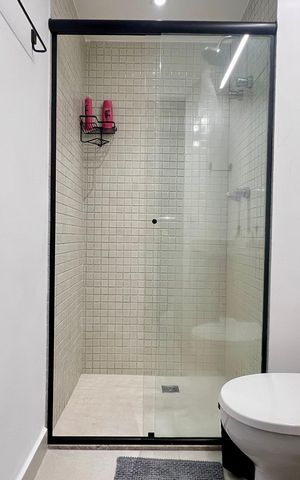 Studio para alugar com 30m², 1 quarto e sem vaga Studio para alugar com 30m², 1 quarto e sem vagaBanheiro