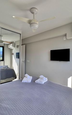 Apartamento à venda com 91m², 3 quartos e 2 vagas Apartamento à venda com 91m², 3 quartos e 2 vagasSuite