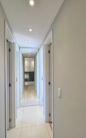 Apartamento à venda com 91m², 3 quartos e 2 vagas Apartamento à venda com 91m², 3 quartos e 2 vagasCorredor