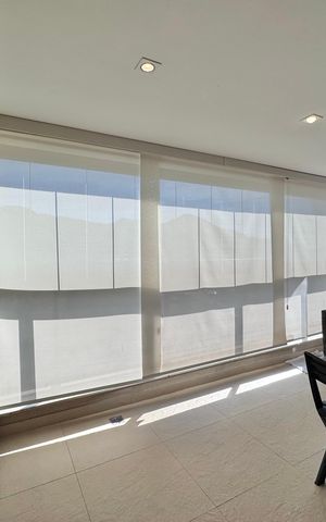 Apartamento à venda com 91m², 3 quartos e 2 vagas Apartamento à venda com 91m², 3 quartos e 2 vagasVaranda