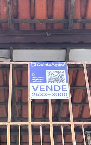 Casa à venda com 278m², 4 quartos e 1 vaga Casa à venda com 278m², 4 quartos e 1 vagaPlaca