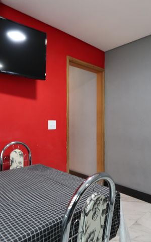 Casa à venda com 170m², 3 quartos e 4 vagasCopa