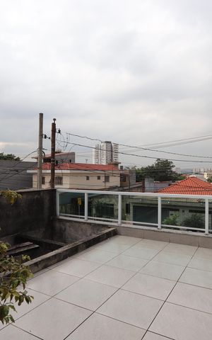 Casa à venda com 170m², 3 quartos e 4 vagasVaranda do Quarto 1