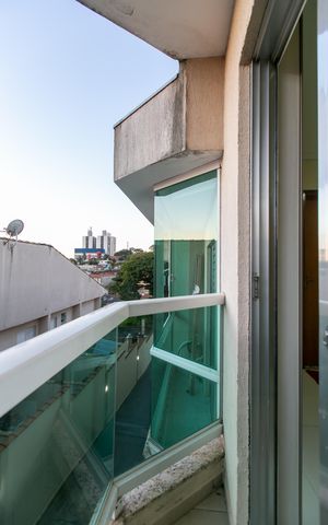 Casa de condomínio à venda com 90m², 2 quartos e 1 vaga Casa de condomínio à venda com 90m², 2 quartos e 1 vagaVaranda da Suíte 2