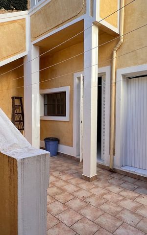 Casa à venda com 300m², 3 quartos e sem vagaQuintal