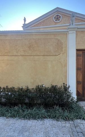 Casa à venda com 300m², 3 quartos e sem vagaFachada 