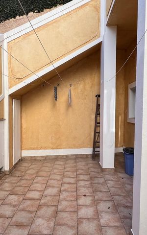 Casa à venda com 300m², 3 quartos e sem vagaQuintal