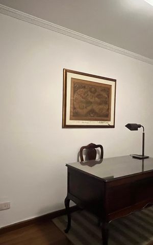 Casa à venda com 300m², 3 quartos e sem vagaEscritório