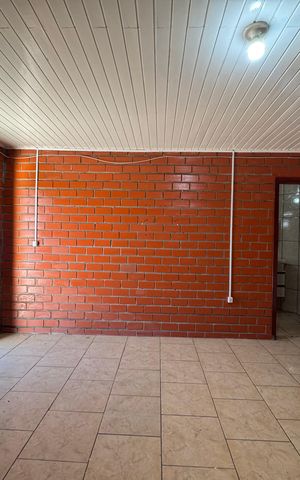 Casa à venda com 240m², 4 quartos e 3 vagas Casa à venda com 240m², 4 quartos e 3 vagasQuarto 3