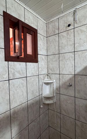 Casa à venda com 240m², 4 quartos e 3 vagas Casa à venda com 240m², 4 quartos e 3 vagasBanheiro 3