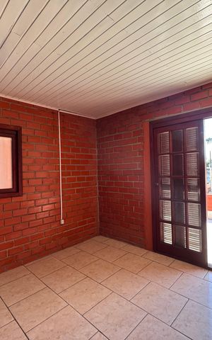 Casa à venda com 240m², 4 quartos e 3 vagas Casa à venda com 240m², 4 quartos e 3 vagasQuarto 4