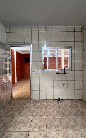 Casa à venda com 240m², 4 quartos e 3 vagas Casa à venda com 240m², 4 quartos e 3 vagasCozinha