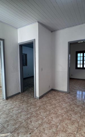 Casa à venda com 240m², 4 quartos e 3 vagas Casa à venda com 240m², 4 quartos e 3 vagasCozinha