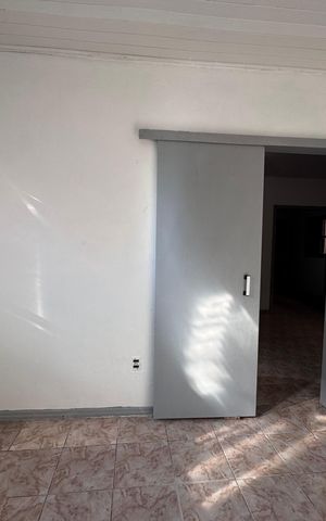 Casa à venda com 240m², 4 quartos e 3 vagas Casa à venda com 240m², 4 quartos e 3 vagasQuarto 2
