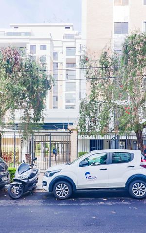 Apartamento à venda com 222m², 4 quartos e 3 vagas Apartamento à venda com 222m², 4 quartos e 3 vagasFachada