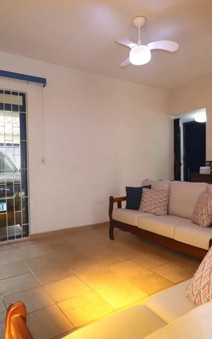 Casa à venda com 140m², 3 quartos e 2 vagasSala