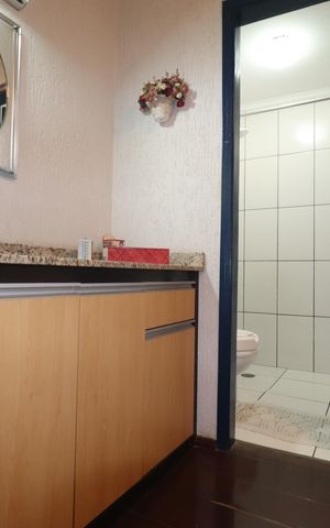 Casa à venda com 140m², 3 quartos e 2 vagasLavabo