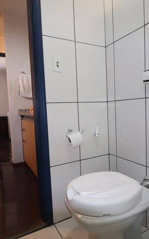 Casa à venda com 140m², 3 quartos e 2 vagasBanheiro