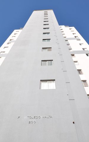 Apartamento à venda com 55m², 2 quartos e 1 vagaFachada