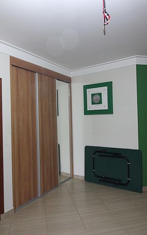 Casa à venda com 298m², 4 quartos e 5 vagasSuíte 02