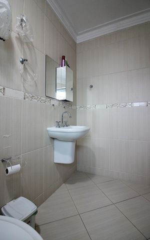 Casa à venda com 298m², 4 quartos e 5 vagasSuíte 02 Banheiro
