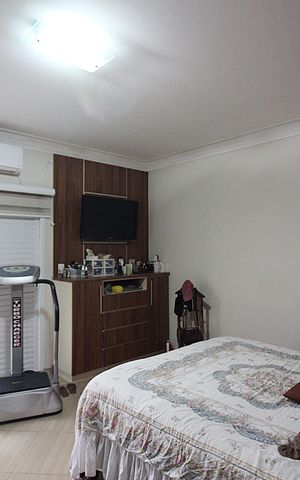Casa à venda com 298m², 4 quartos e 5 vagasSuíte 01