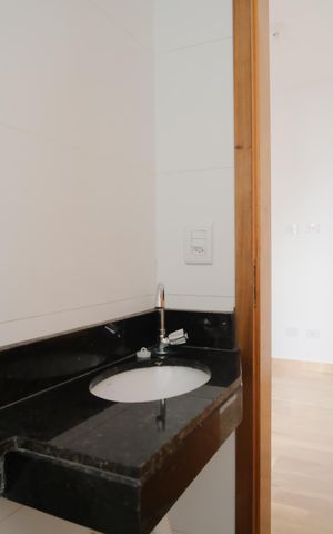 Casa à venda com 130m², 3 quartos e 2 vagasBanheiro da Suíte 1