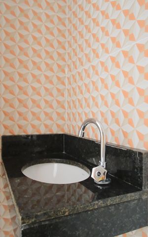 Casa à venda com 130m², 3 quartos e 2 vagasLavabo