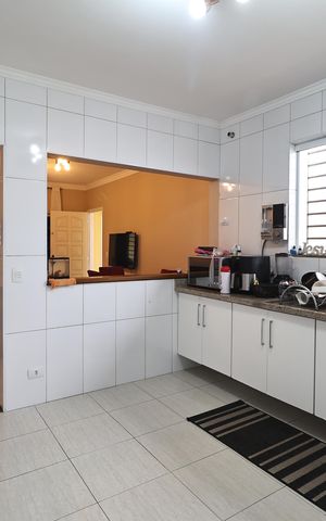 Casa à venda com 160m², 3 quartos e 2 vagasCozinha