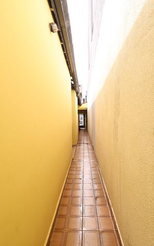 Casa à venda com 160m², 3 quartos e 2 vagascorredor e quintal