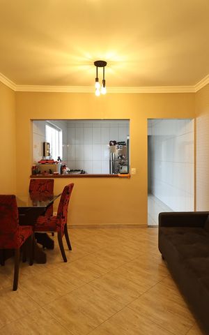 Casa à venda com 160m², 3 quartos e 2 vagasSala