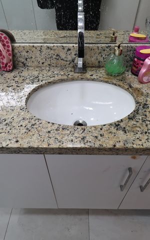 Casa à venda com 160m², 3 quartos e 2 vagasBanheiro da Suíte 3